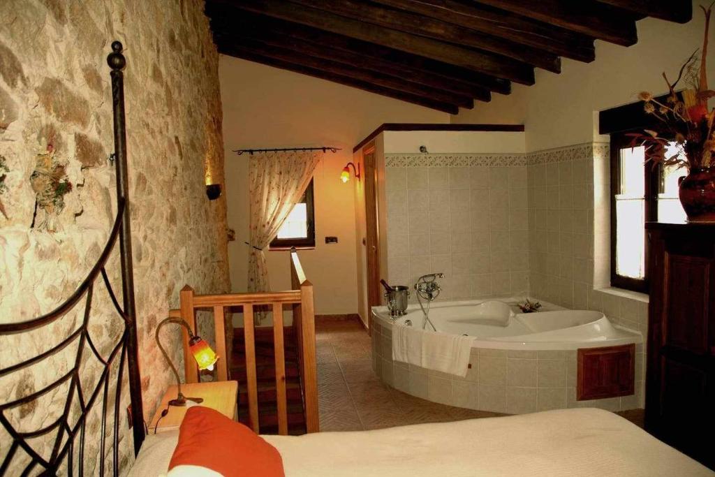 Et badeværelse på La Quinta Del Chocolatero