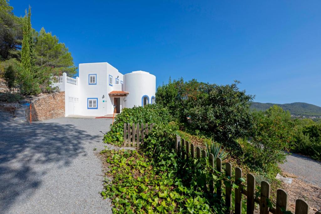 Charming villa with pool, Can Toni Mateu., Sant Carles de ...