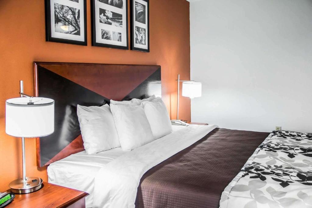 Sleep Inn & Suites Oklahoma City North photo