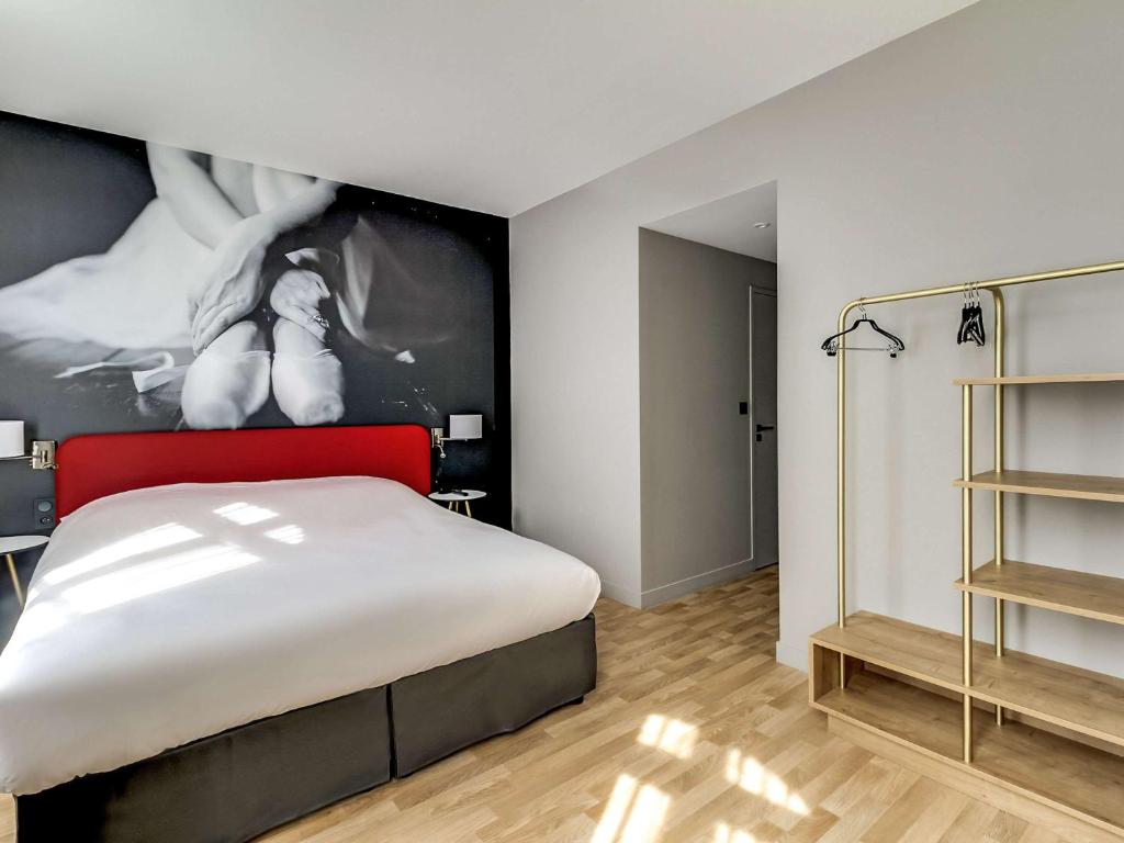 Postel nebo postele na pokoji v ubytování Ibis Styles Toulouse Capitole
