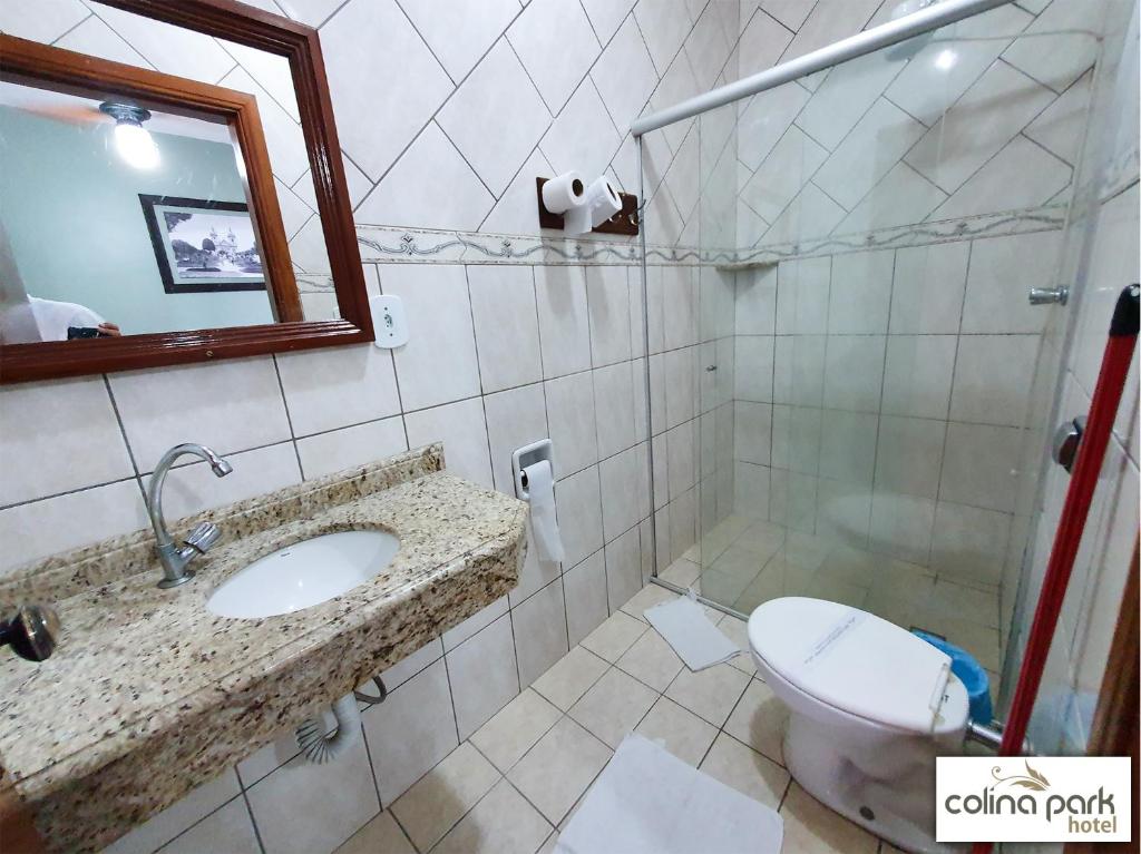  Colina Park Hotel