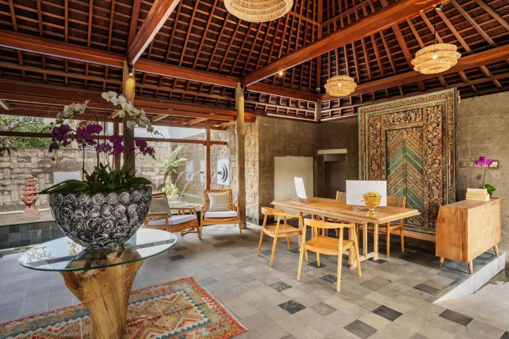 Posezení v ubytování Dinara Ubud