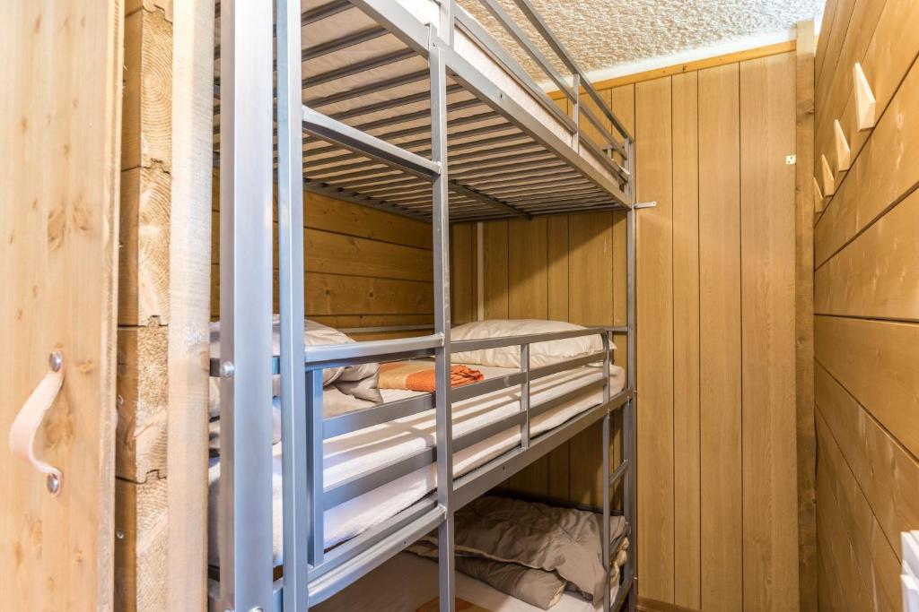 Appartamento Volpi emeletes ágyai egy szobában