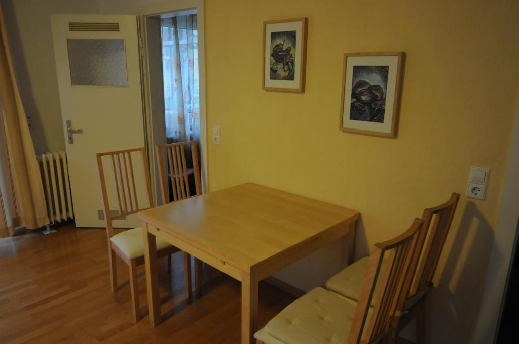 Freiburg Apartment - One-Bedroom Apartment With Balcony