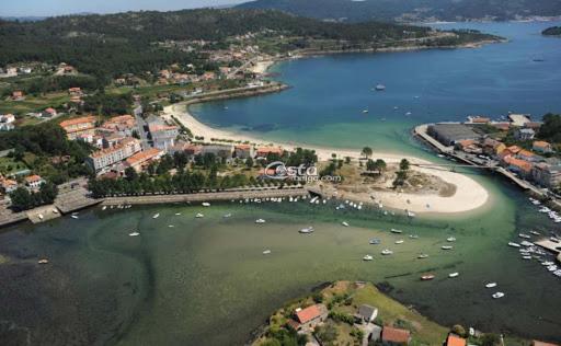 Skats uz naktsmītni Apartamento PLAYA ESTEIRO no putna lidojuma