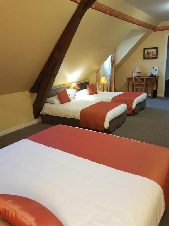 Hotel Henri IV - Habitación Cuádruple