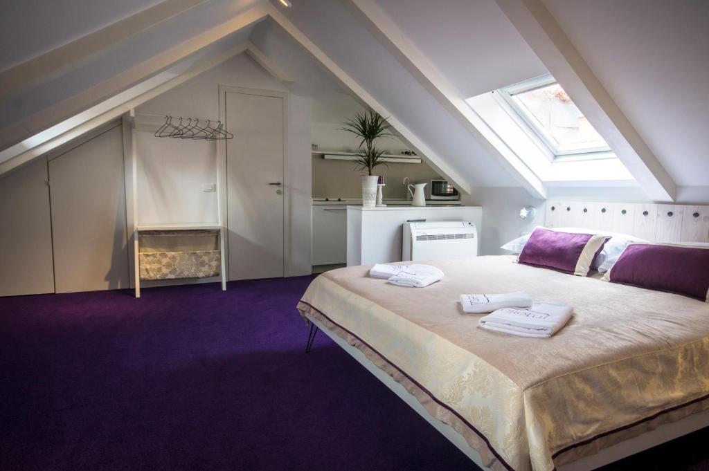 Apartments and Rooms Lejletul - 14