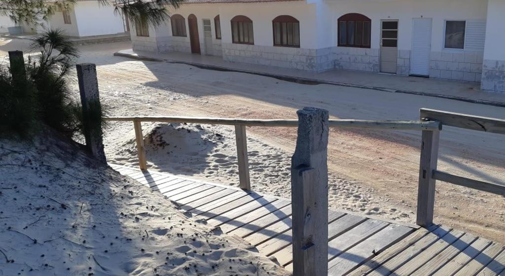  Casa Cond Beira-Mar na Praia do Camacho