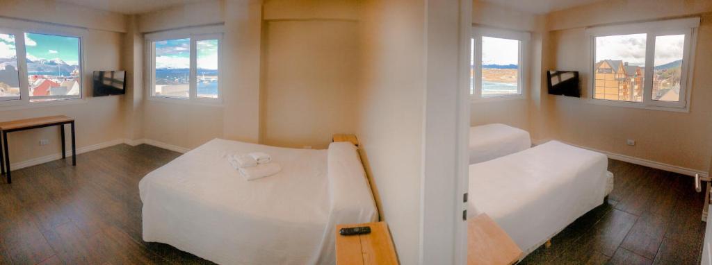 Cama ou camas em um quarto em Hotel Monaco