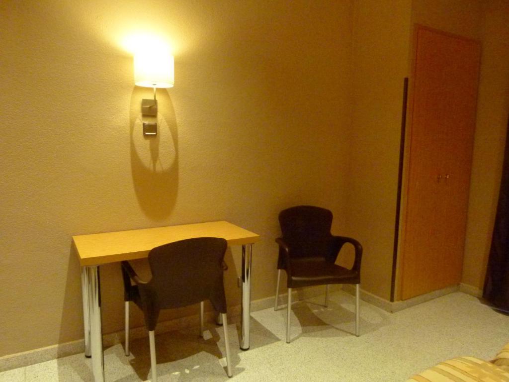 Fotografie z fotogalerie ubytování Hostal Nuevo Colon v destinaci Barcelona