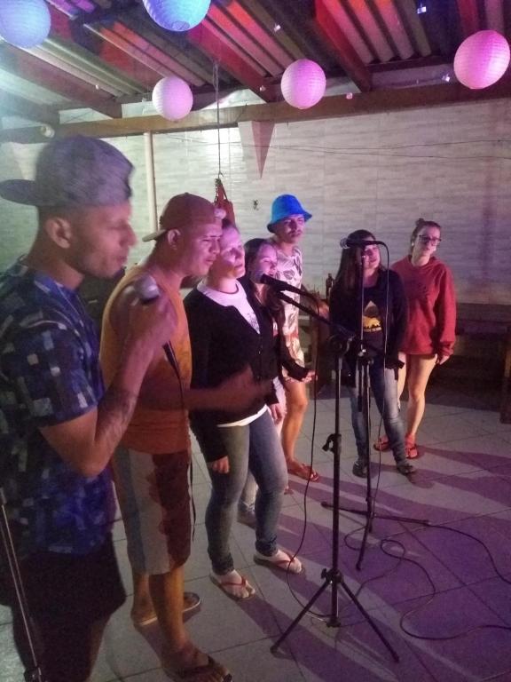  Apartamento Amplo Rodeado por 8 Praias Lindas