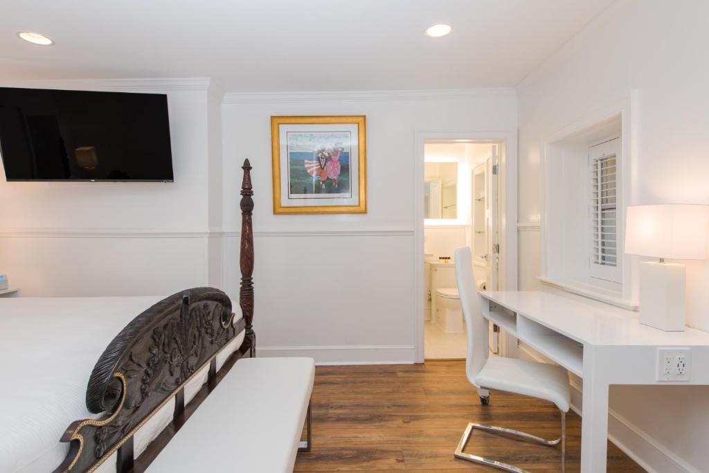 20 South Battery - Battery Carriage House Suite