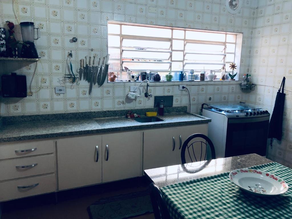  Quarto c/banheiro priv. A 300 mts do Metrô Tucuruvi