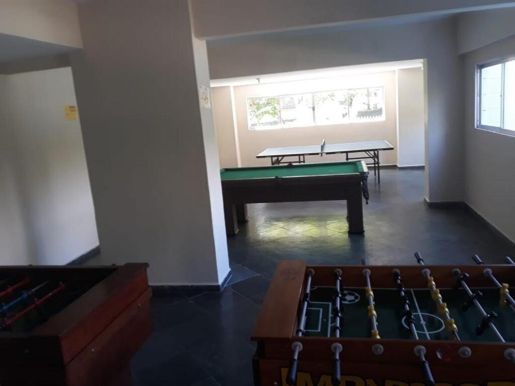 Apto com piscina 1 quarto de até 5 pessoas - Guarujá