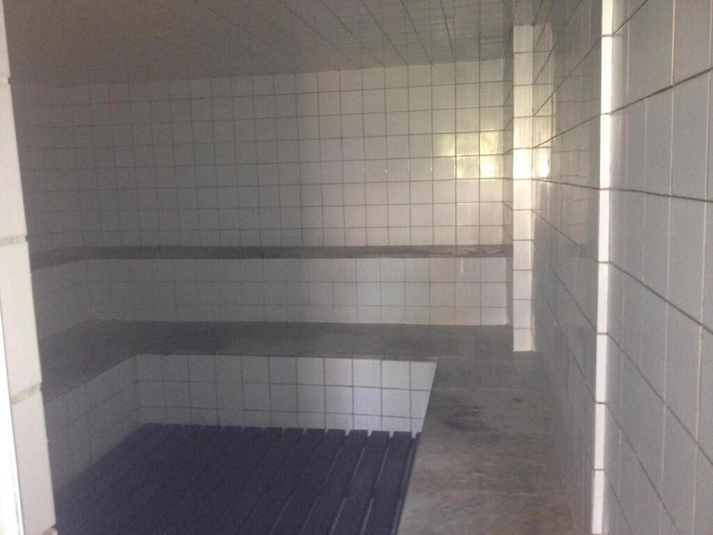  Apto com piscina 1 quarto de até 5 pessoas - Guarujá