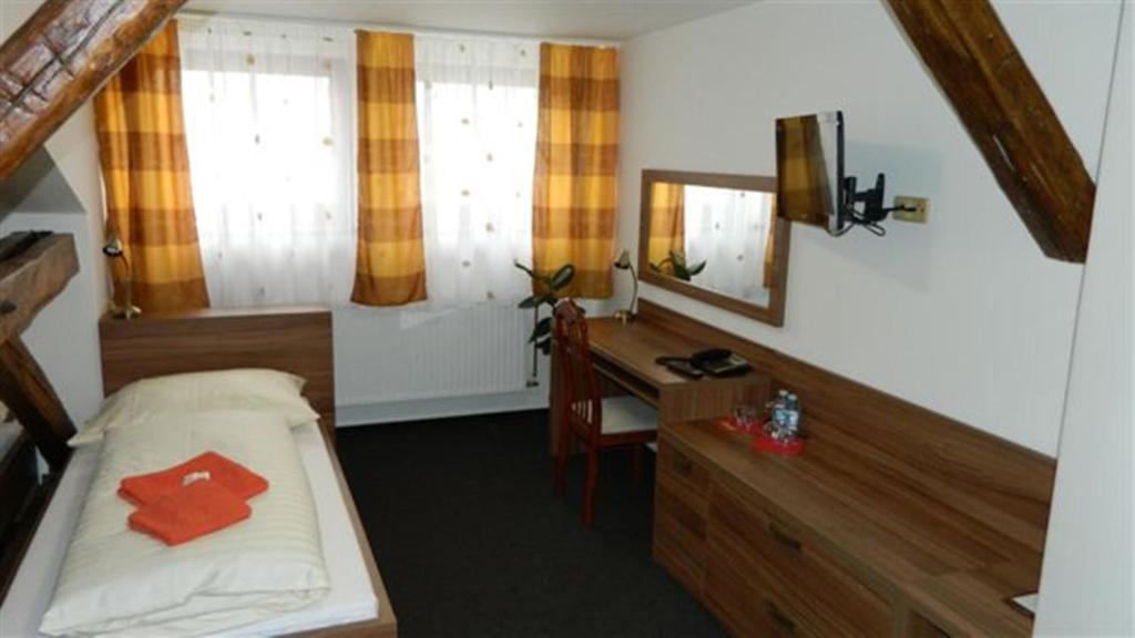 
Economy Double or Twin Room
