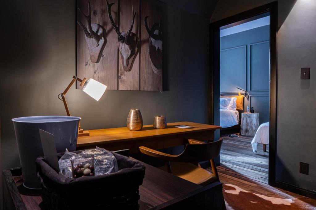  Ort Hotel