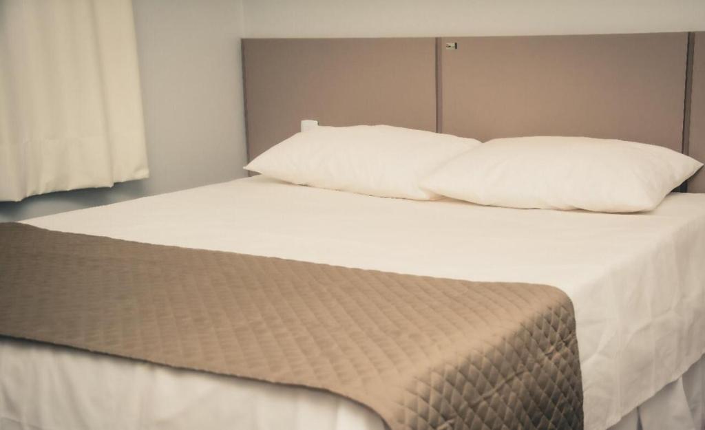  OP'S HOTEL