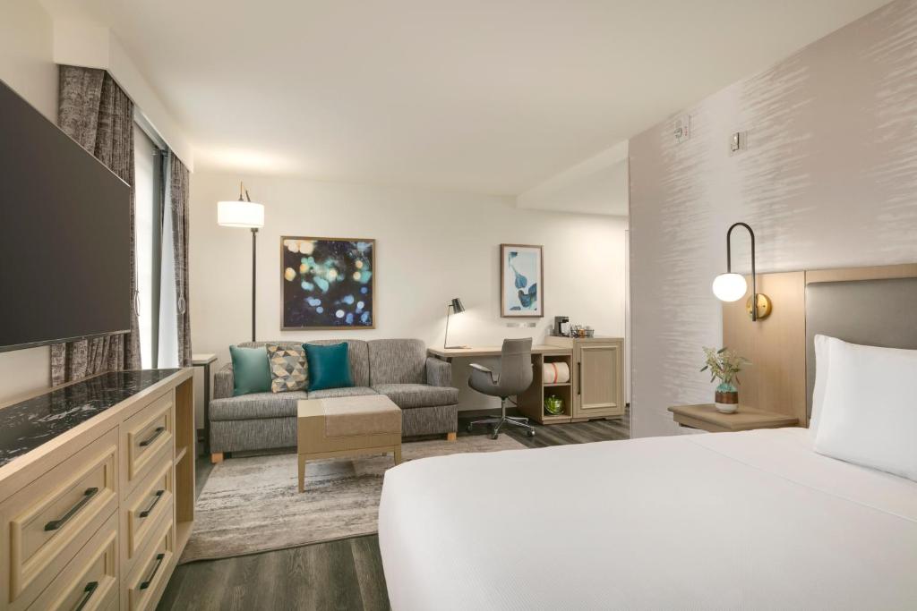 Hyatt Place Santa Barbara photo