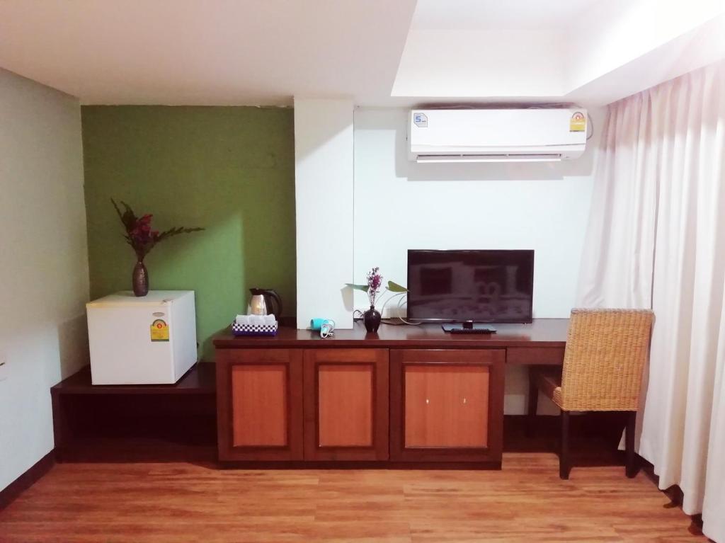 Mandala House, Chiang Mai - Family Triple Room