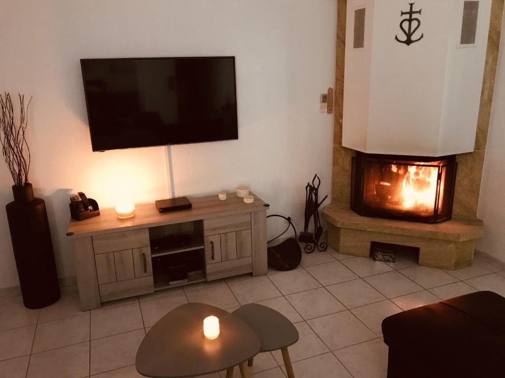 Guesthouse La Costiere Logements Independants Espace Piscine Jacuzzi Lunel Updated 21 Prices