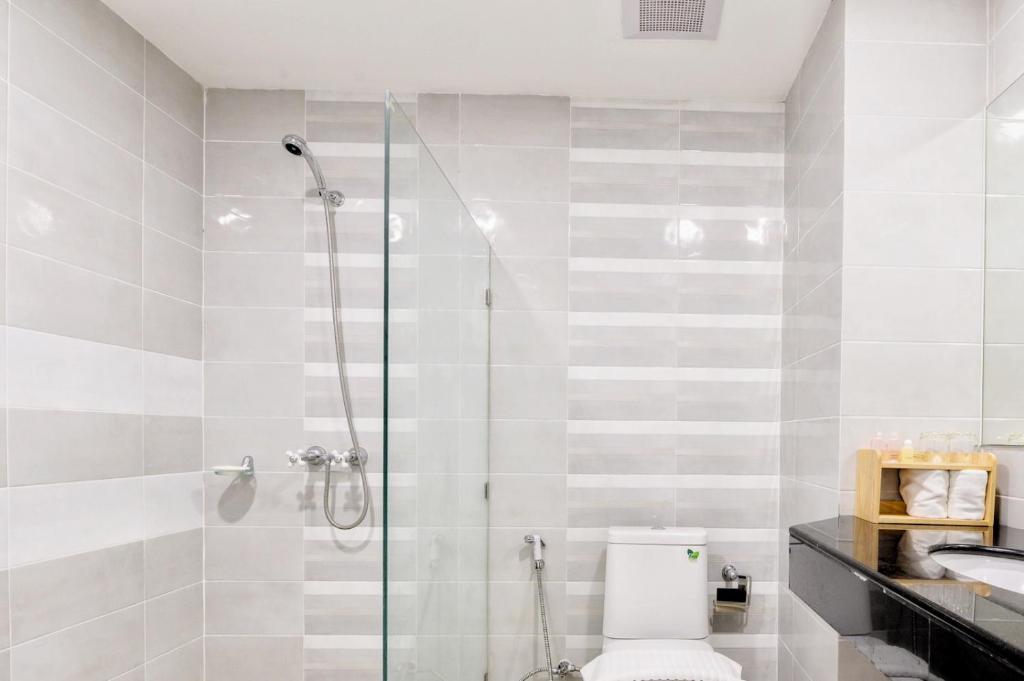 BEAR’S DEN HOTEL PATTAYA - Resim 28