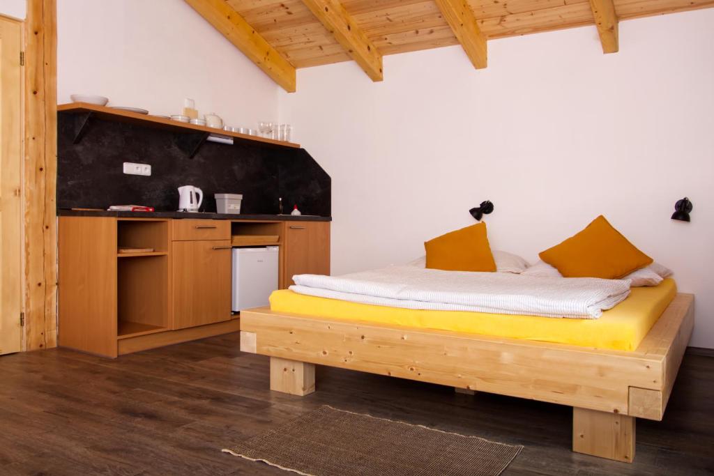 Postel nebo postele na pokoji v ubytování Penzion Albert
