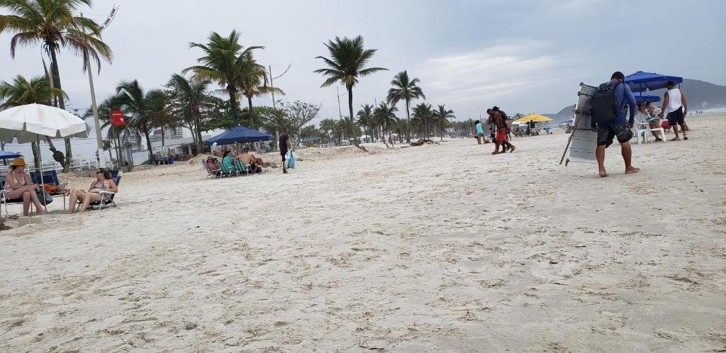  Apartamento Enseada Guaruja