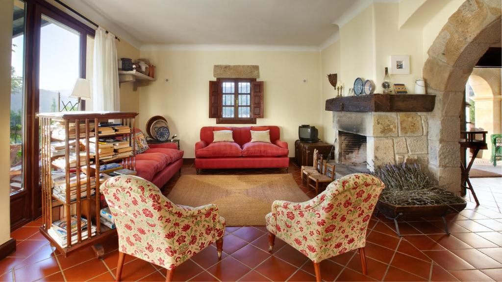 Posezení v ubytování Hotel Ibarra Zalla