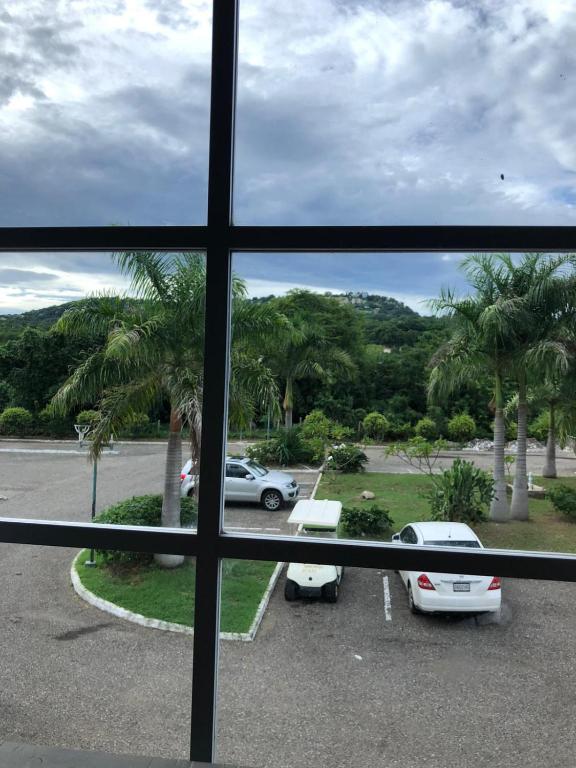 Zdjęcie z galerii obiektu C'DaView Apartment Suite w mieście Montego Bay