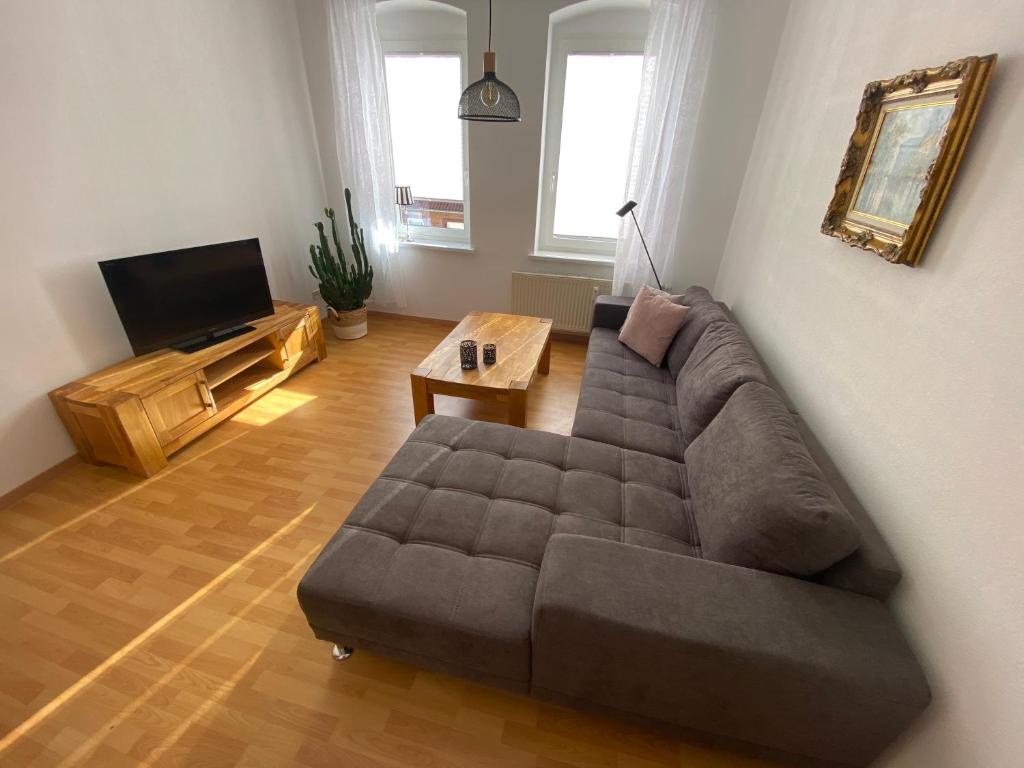 TV a/nebo společenská místnost v ubytování Zum Feigenbaum