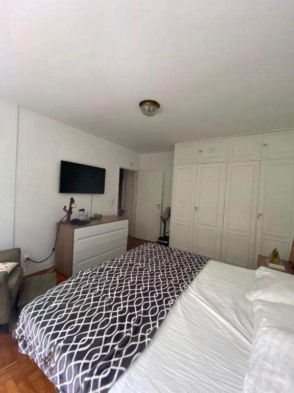  Charmoso apartamento no Leblon