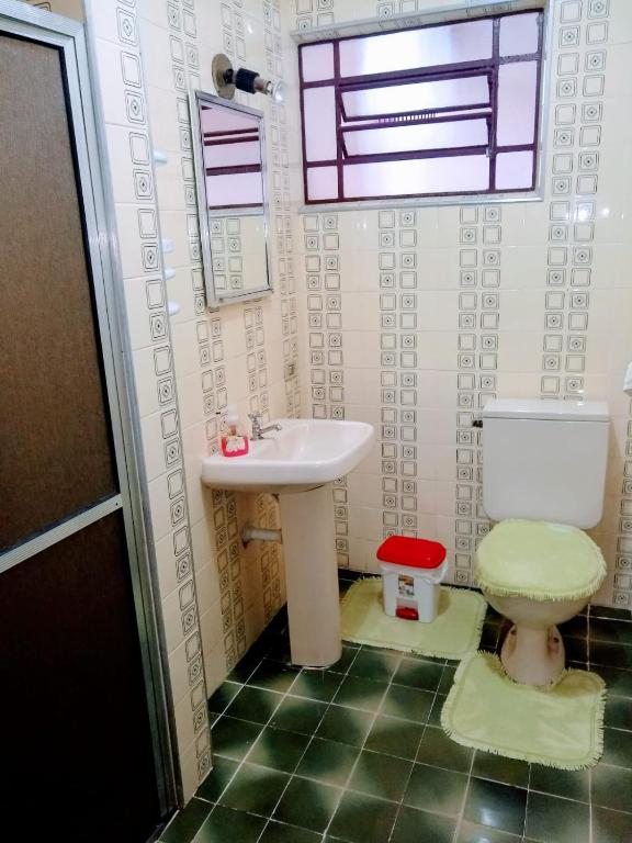  Casa grande em bairro Nobre