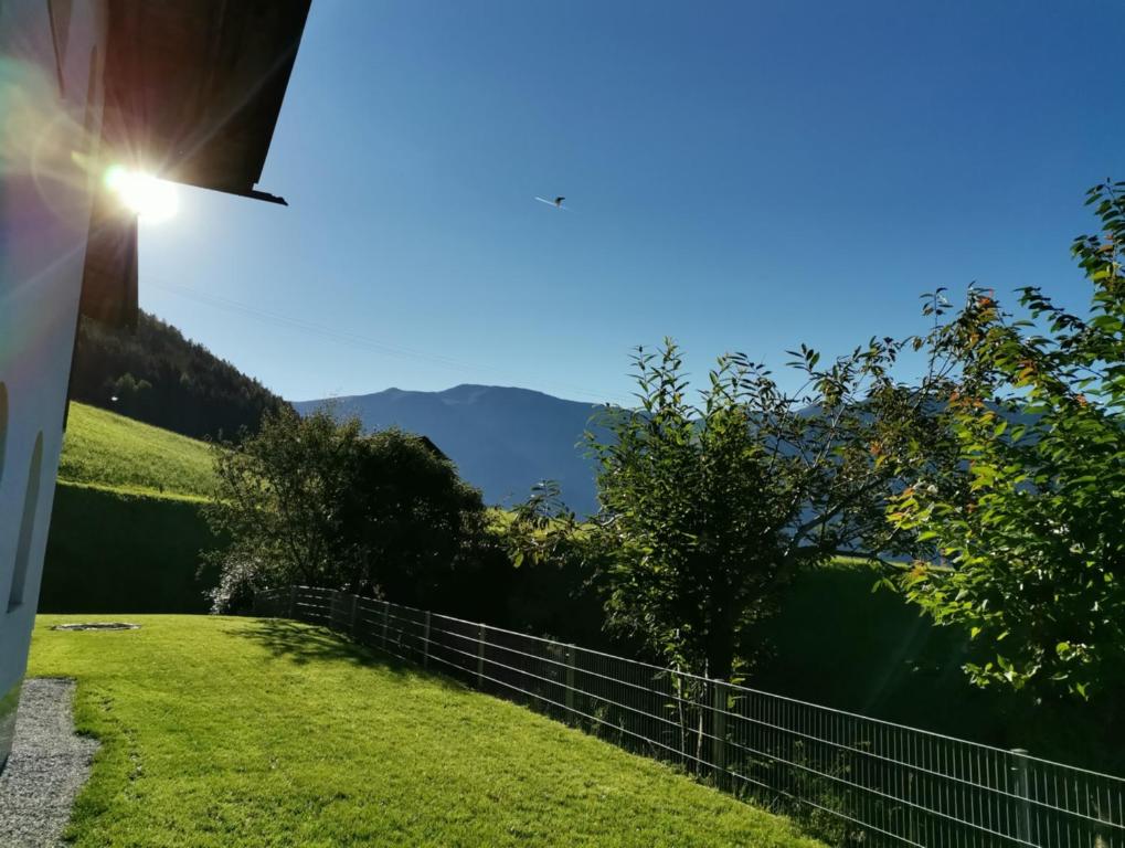 Zdjęcie z galerii obiektu AlpenApartment Zillertal w mieście Hainzenberg