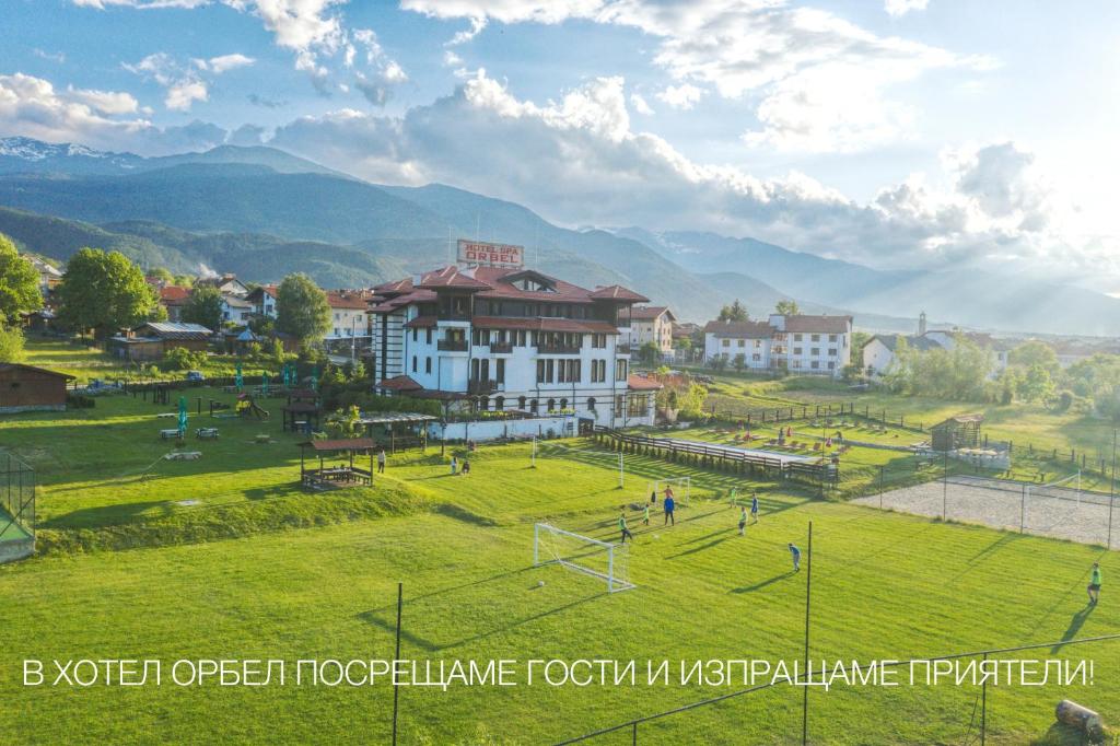 Příroda nedaleko hotelu