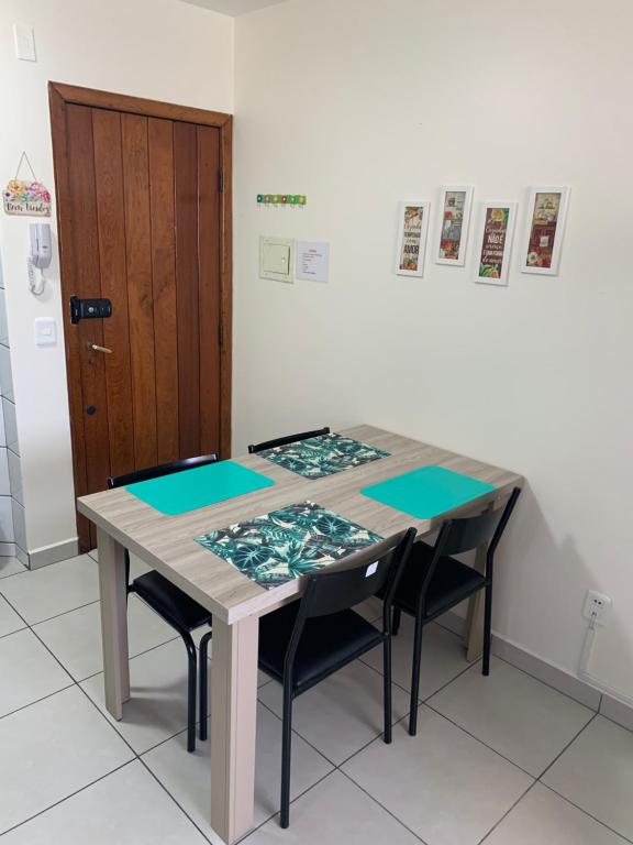  Apartamento a 70 Metros da Praia dos Ingleses-Florianópolis e 300 Metros do Centrinho dos Ingleses