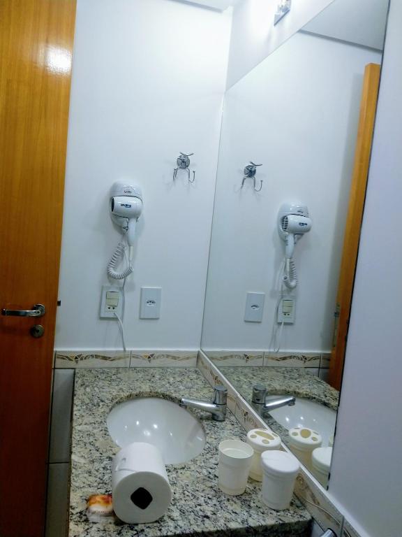  Águas da Serra Top - Novíssimo!!! Aqui Temos Rio Com Águas Termais!!! Sem Roupa de Cama e Banho