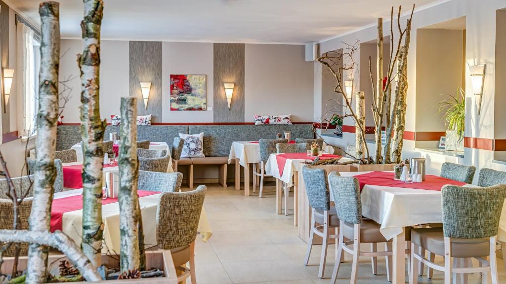 Posezení v ubytování Hotel & Pension Traumblick