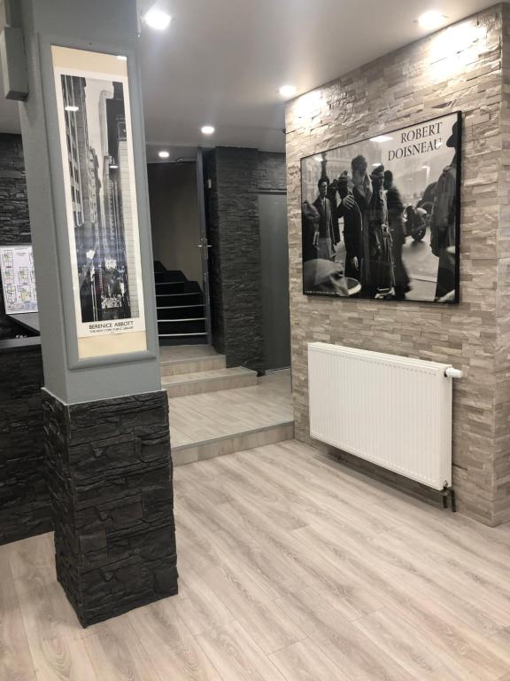 Hôtel Clauzel Paris - Resim 19