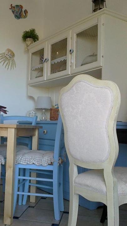 A kitchen or kitchenette at La Caletta Bed and Breakfast