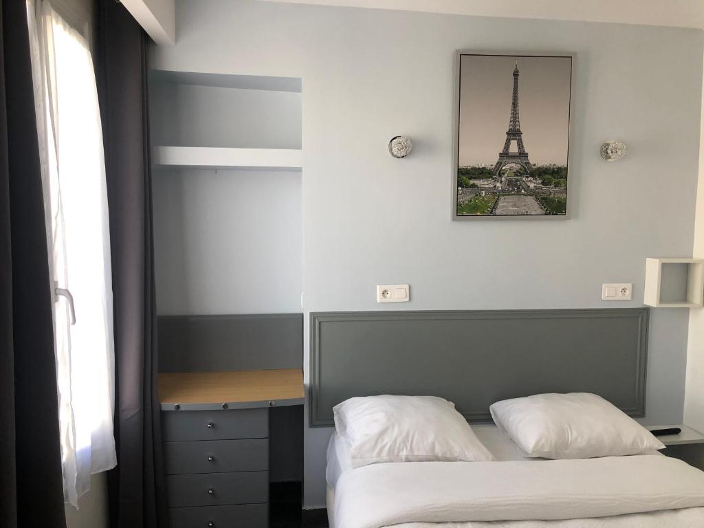Hôtel Clauzel Paris - Resim 9