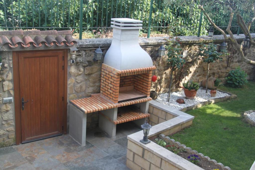 Casa Rural La Corchea - Three-Bedroom Apartment (6 Adults)