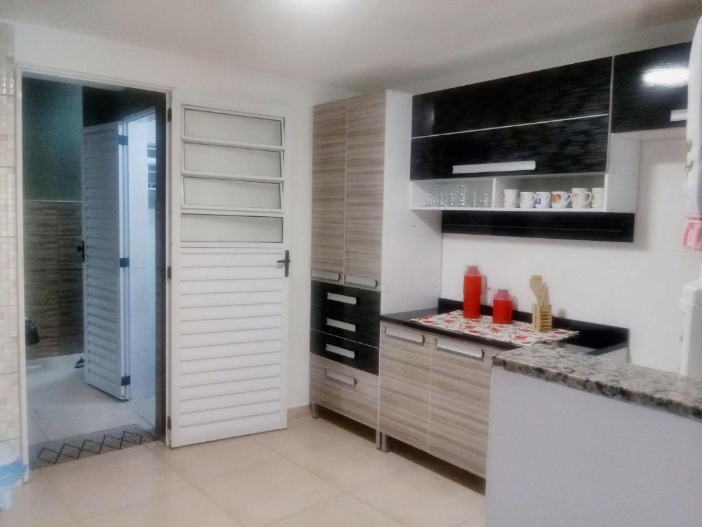  CASA NA PRAIA GRANDE UBATUBA PARA 12 PESSOAS COMPLETA