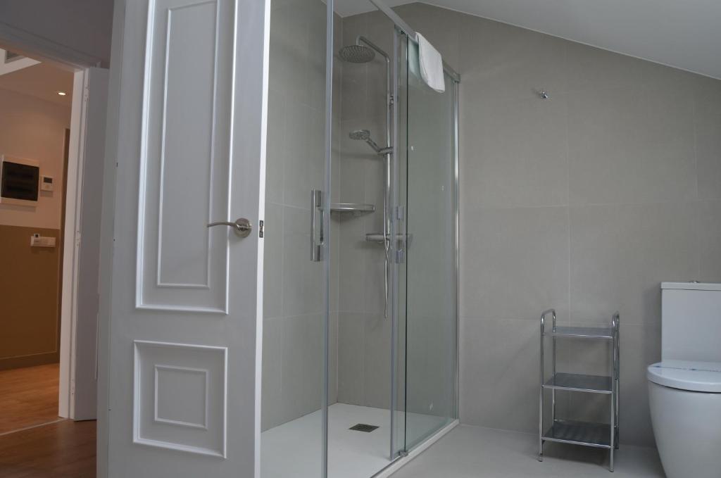A bathroom at Hotel Airiños 3*