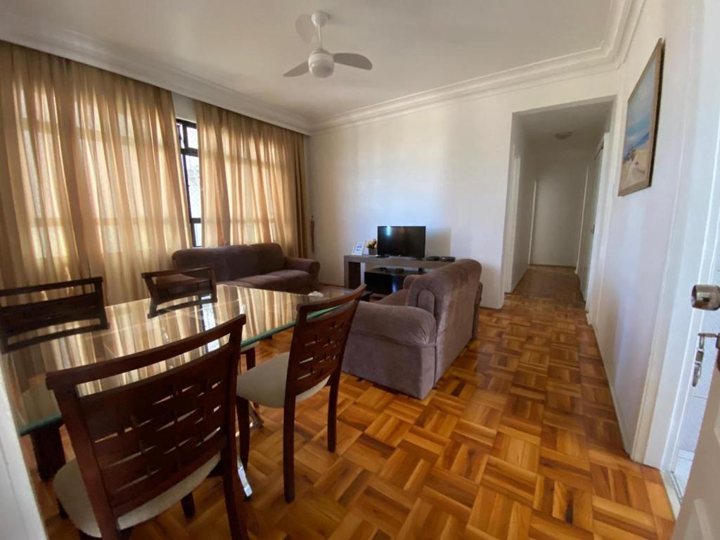  APARTAMENTO NA AVENIDA BEIRA MAR