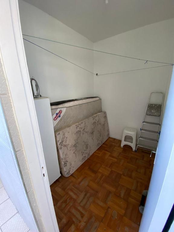 APARTAMENTO NA AVENIDA BEIRA MAR