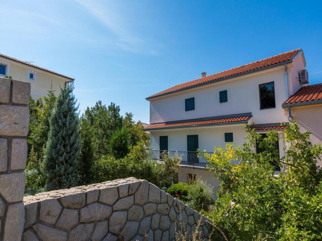 Budova, v ktorej sa apartmán nachádza