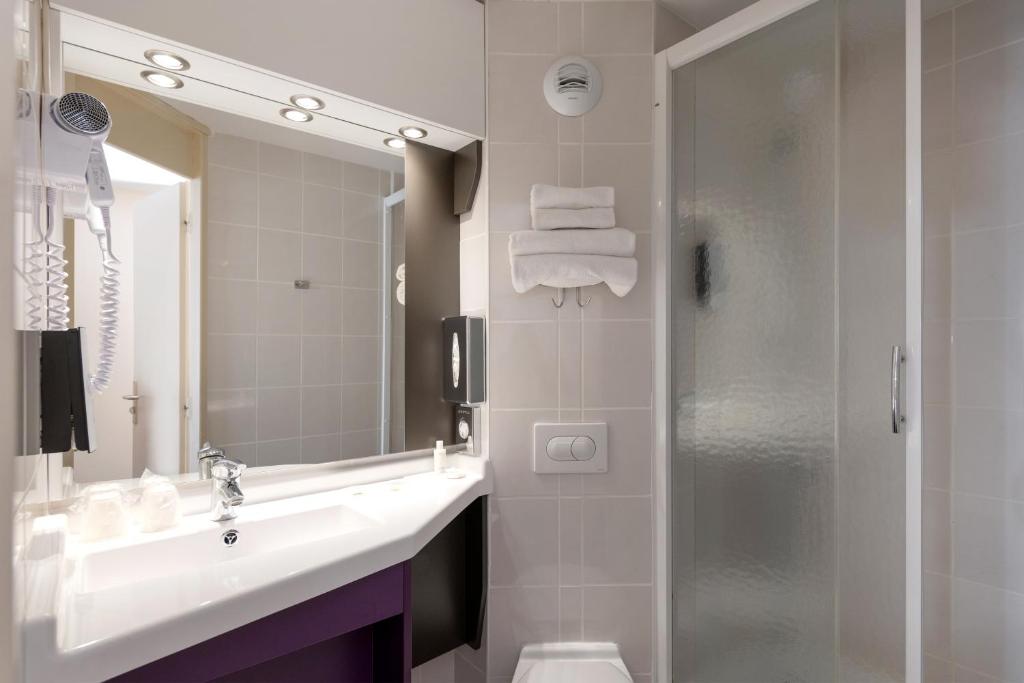 Kyriad Saint-Etienne Centre - Twin Room