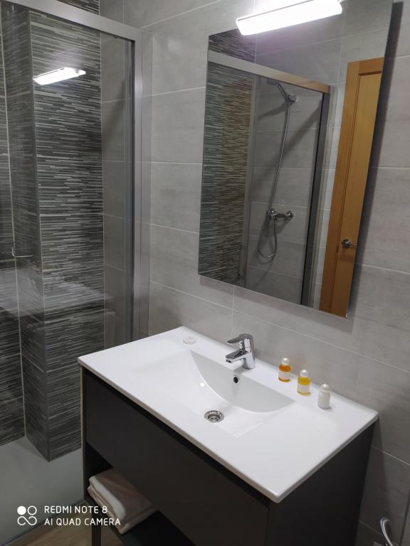 Koupelna v ubytování Apartamentos Alameda