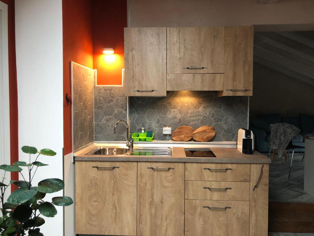 Kuchyň nebo kuchyňský kout v ubytování Portale dei Soli - Room & Breakfast